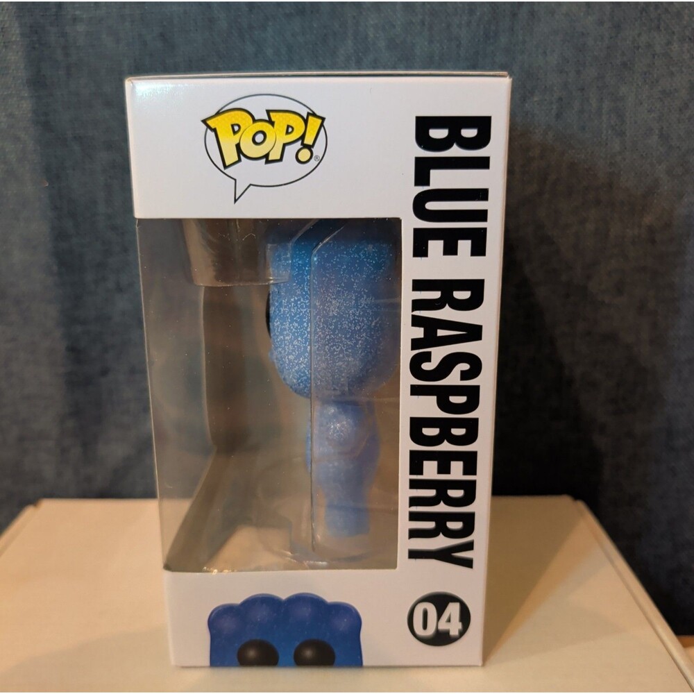 Funko Pop 04 Sour Patch Kids Blue Raspberry Glitter 2021 NIB 889698571100 - Picture 14 of 16